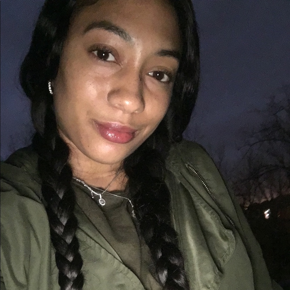 Meet your Posher, Taniyah